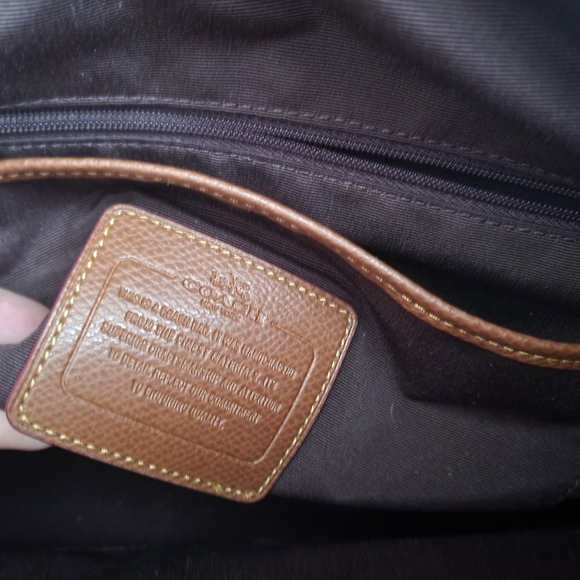 COACH Signature Pleat Tote - Light Gold - Khaki - Picture 4 of 5